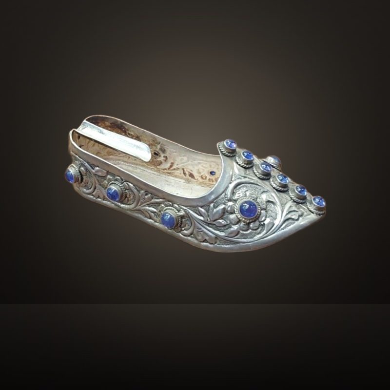 SILVER SHOE ASH TRAY