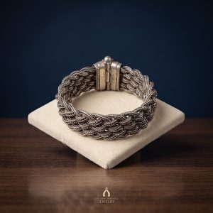 Pos367 — The Vault at Cultural Heritage