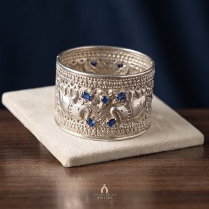 Tanzanite Silver Bangle — The Vault, Cultural Heritage