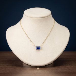 Yellow Gold Pendant — The Vault, Cultural Heritage