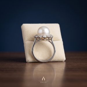 Pearl Ring with Diamond — The Vault, Cultural Heritage