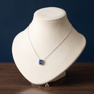 Silver Pendant — The Vault, Cultural Heritage